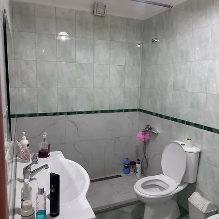 At Kompleksi Halili Appartamento Tirana